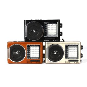 Radio KTF-1646, bluetooth, recargable, lee memorias. Panel Solar y linterna